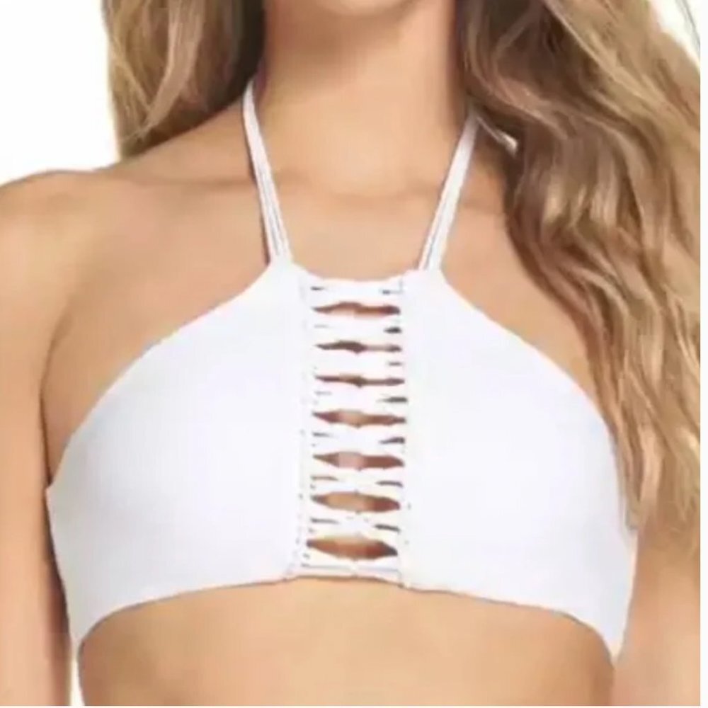 MIKOH WEST OZ HIGH NECK CROCHETED DETAIL HALTER BIKINI TOP IN FOAM Size Small